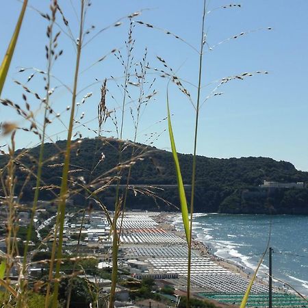 La Rosa Dei Venti Villa Гаета Екстериор снимка